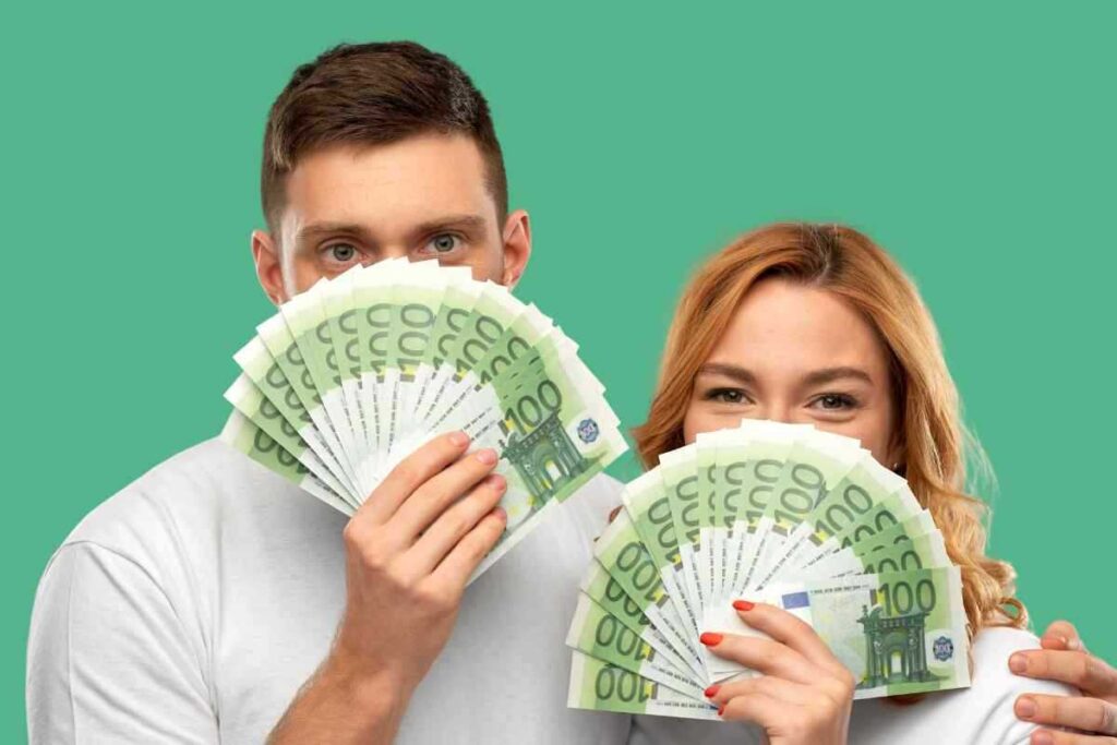 Aumenti busta paga lavoratori